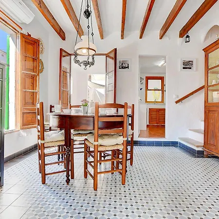 Alvaro Oliver House By Slow Porto Cristo